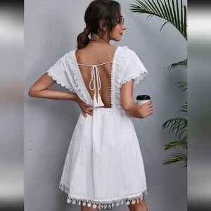 NWOT SHEIN Swiss Dot Backless Guipure Lace Trim Dress. White. Size M.